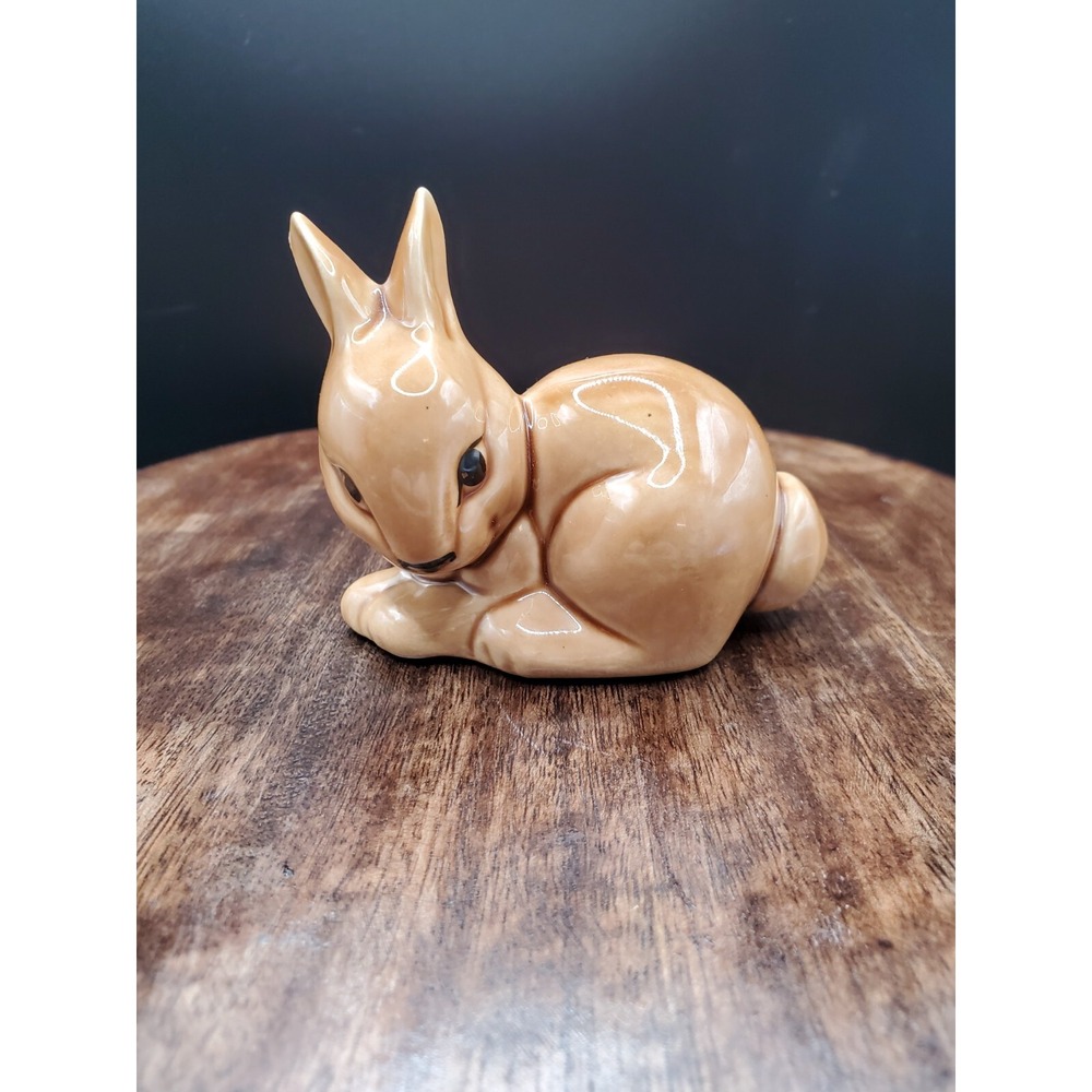 Porcelain Brown Bunny (Not Marked)